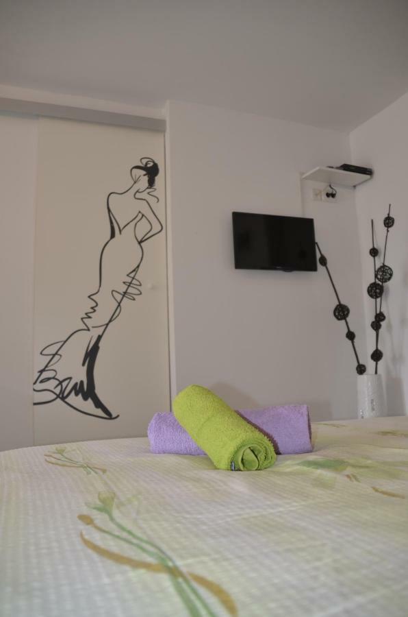 Apartments Lilly - Studio Rijeka Exterior photo
